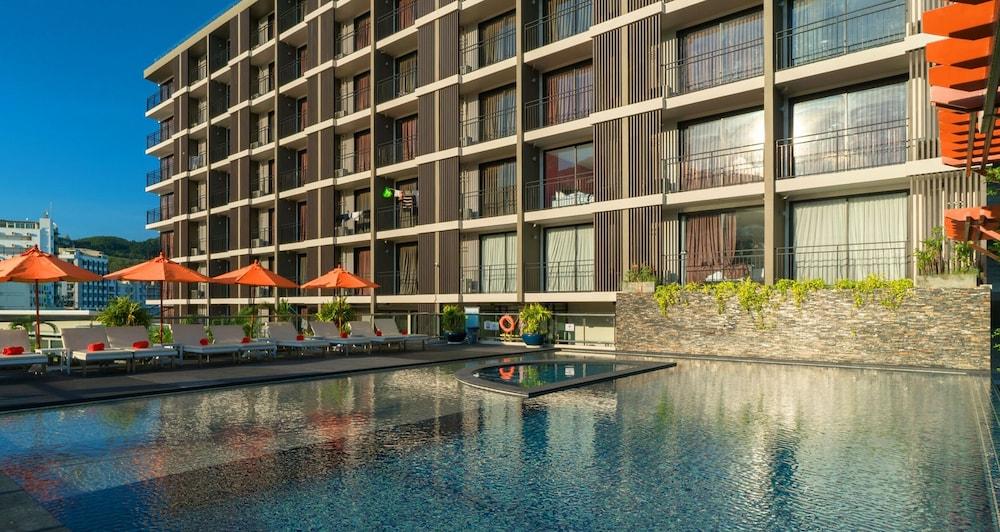 Отель New Square - Sha Patong